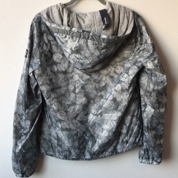 Puffer jacket - Picture 3 of 3